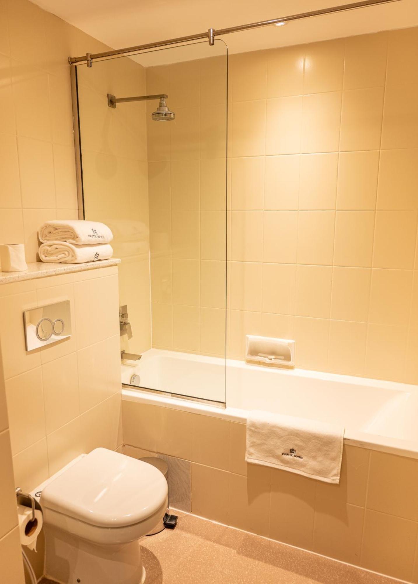 Majestic Cove Hotel - Formerly Le Meridien Fairway 두바이 외부 사진