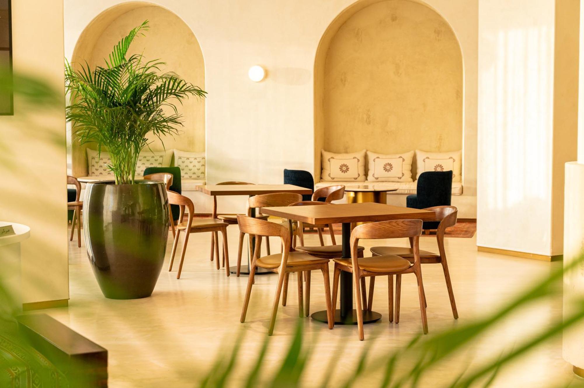 Majestic Cove Hotel - Formerly Le Meridien Fairway 두바이 외부 사진