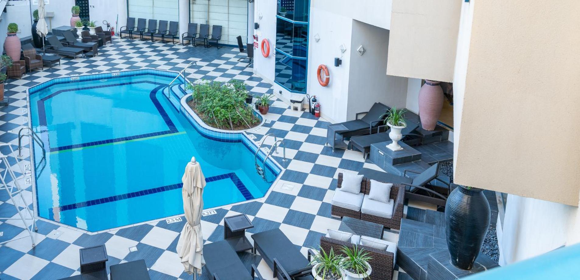 Majestic Cove Hotel - Formerly Le Meridien Fairway 두바이 외부 사진